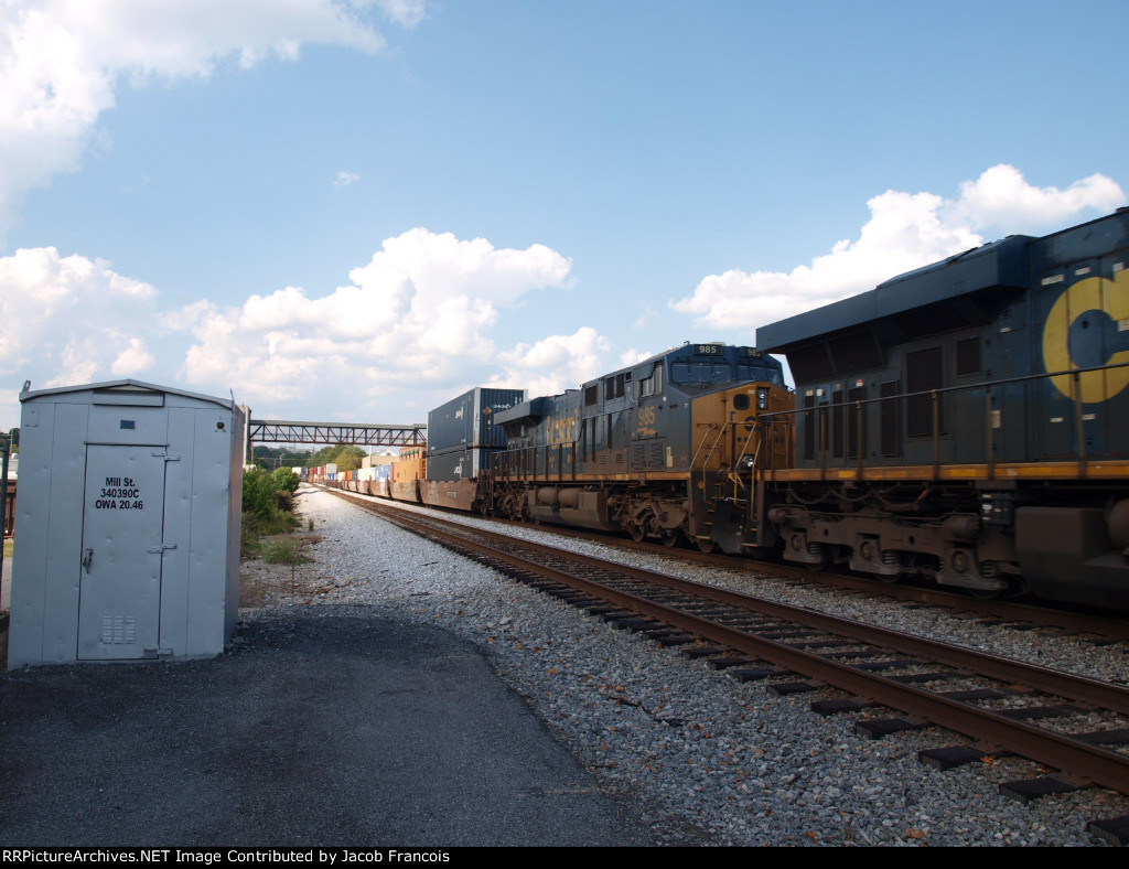 CSX 985